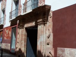 Museo Casa Pintada 2004